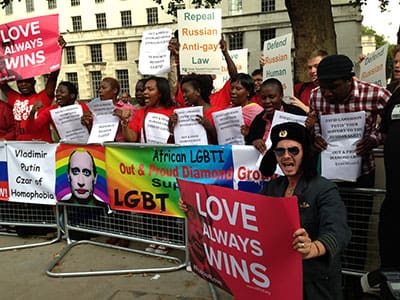 Russian lawmakers may take away kids from gay parents