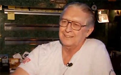 homophobic_restaurant_owner_victim_of_gay_online_campaign