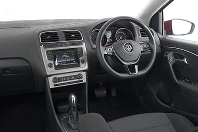 Polo interior
