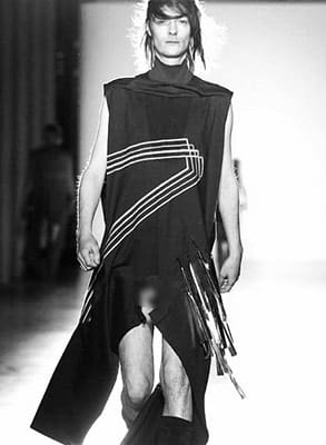 rick_owen_penis_fashion-show