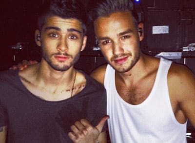 one_dierction_boys_kiss_gay