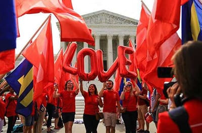 Marriage equality supporters celebrate outside the Supreme Court (Pic: HRC)