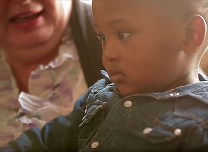 Gay-dad-and-his-son-featured-in-Jet-Stores-diversity-campaign_02
