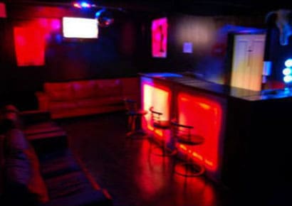 Man-puts-acid-in-lube-dispenser-at-Sydney-gay-sex-club