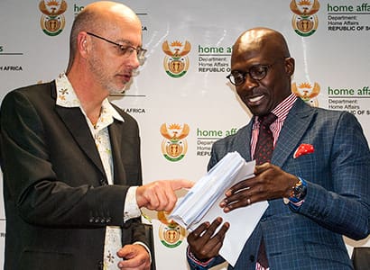 Minister-accepts-gay-hate-pastor-petition-asks-for-dossier