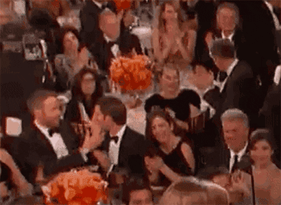 ryan_renyold_kiss_golden_globes