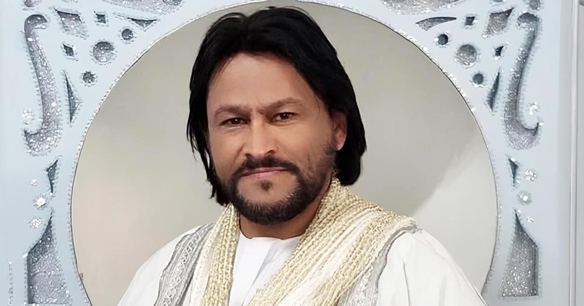 A portrait photo of Cape Town Imam and LGBTQ+ activist Muhsin Hendricks